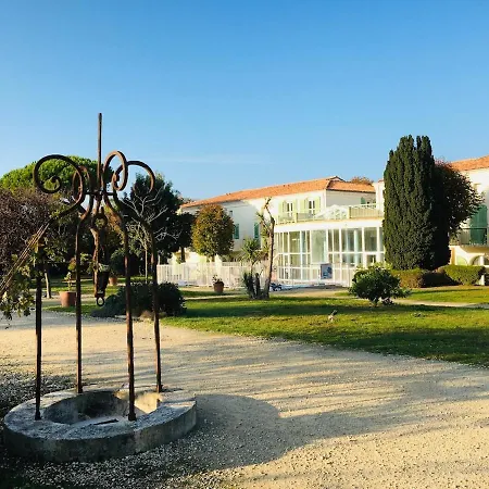 Grand Jardin Et Piscine Coeur St-martin