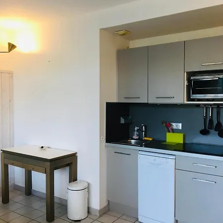 Grand Jardin Et Piscine Coeur St-martin * Saint-Martin-de-Ré