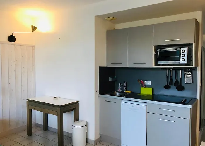 Grand Jardin Et Piscine Coeur St-martin * Saint-Martin-de-Ré