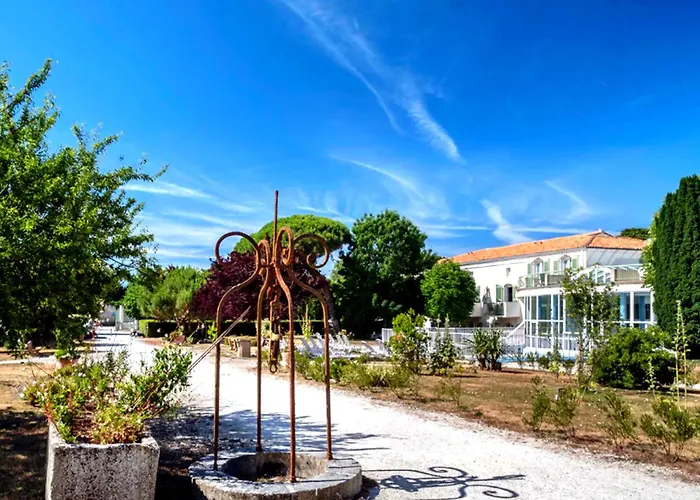 Apartman Grand Jardin Et Piscine Coeur St-martin