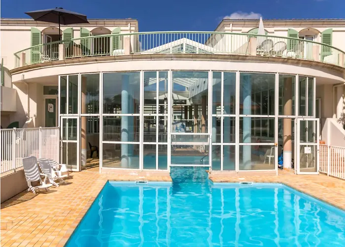 Apartman Grand Jardin Et Piscine Coeur St-martin Saint-Martin-de-Ré